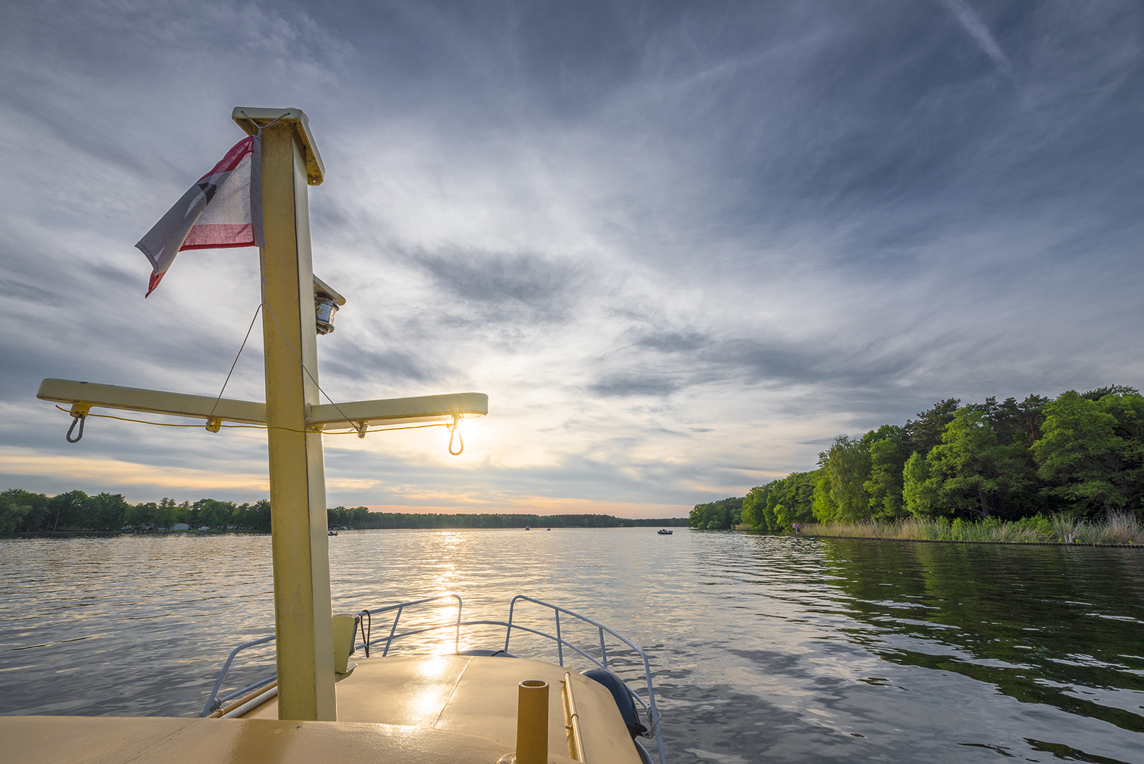 Mit dem FOTOBOOT auf dem Langer See, Teilstück der Dahme. Berlin-Müggelheim, 22.05.2016